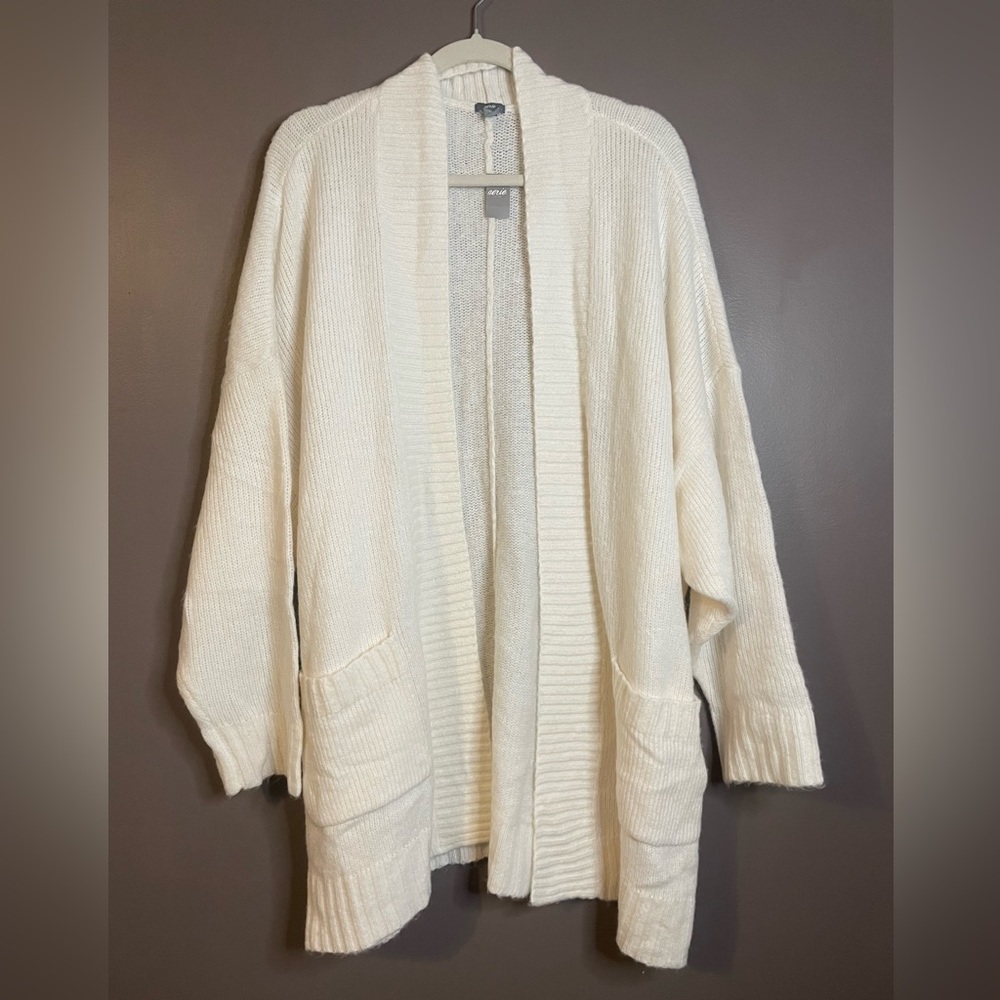 NWT Aerie Cardigan